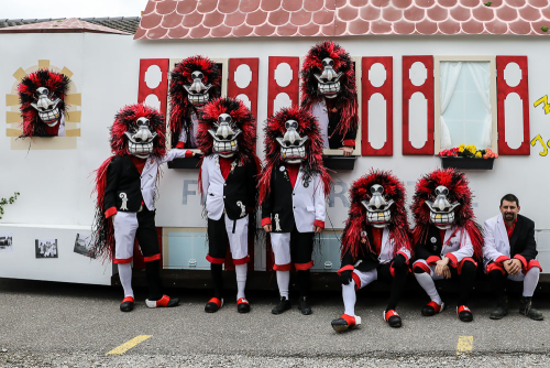 Sonntags Umzug im Stedtli LAUFEN