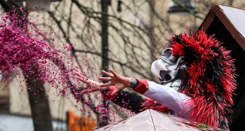 Dienstags Umzug im Stedtli LAUFEN